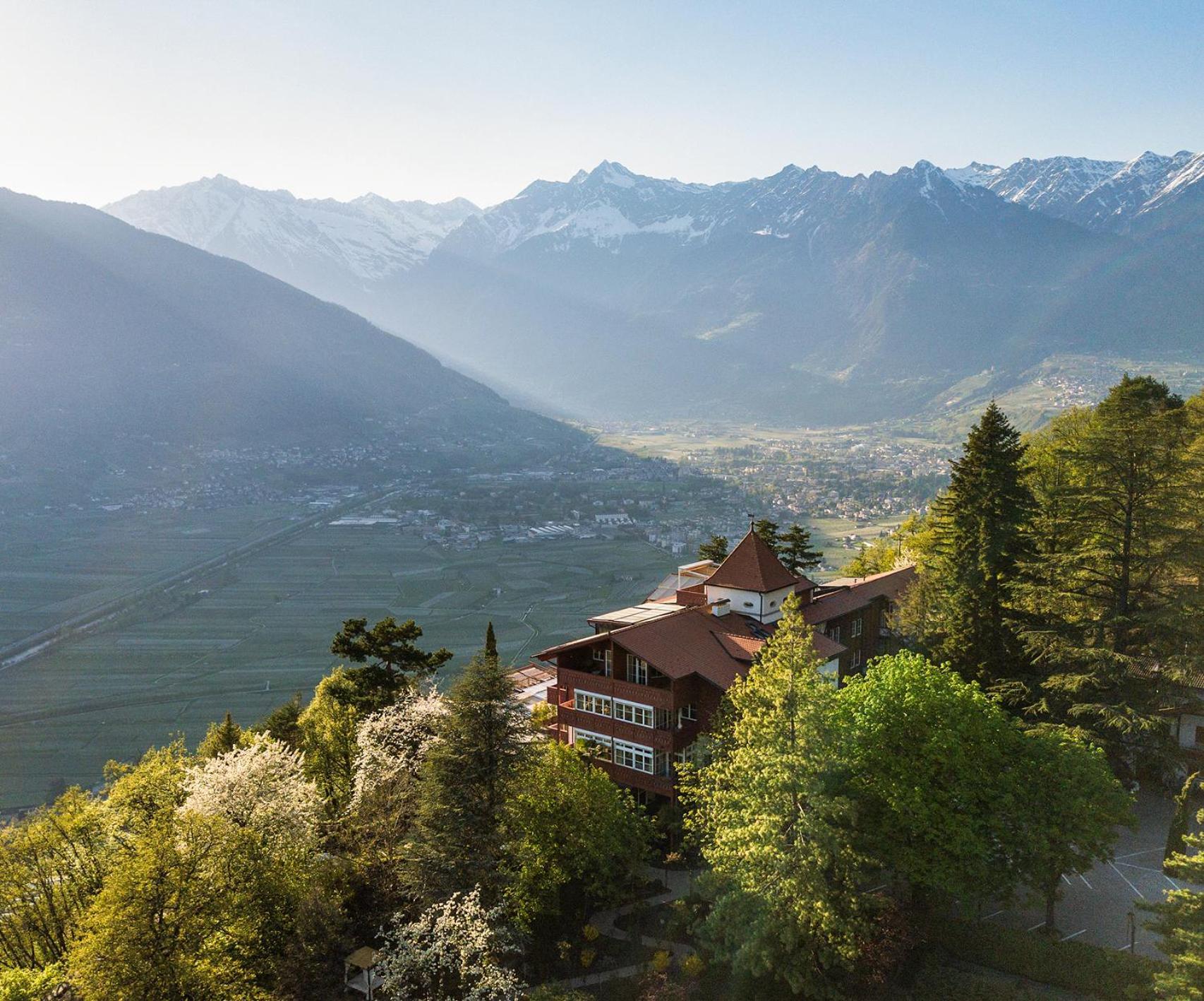 Relais & Chateaux Hotel Castel Fragsburg Мерано Екстериор снимка